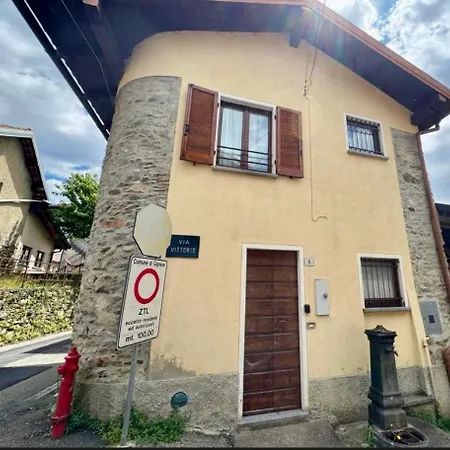 Vakantiehuis L'angulin Vezzo